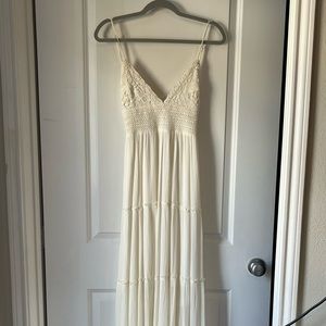 Altar’d State crème maxi sundress size m